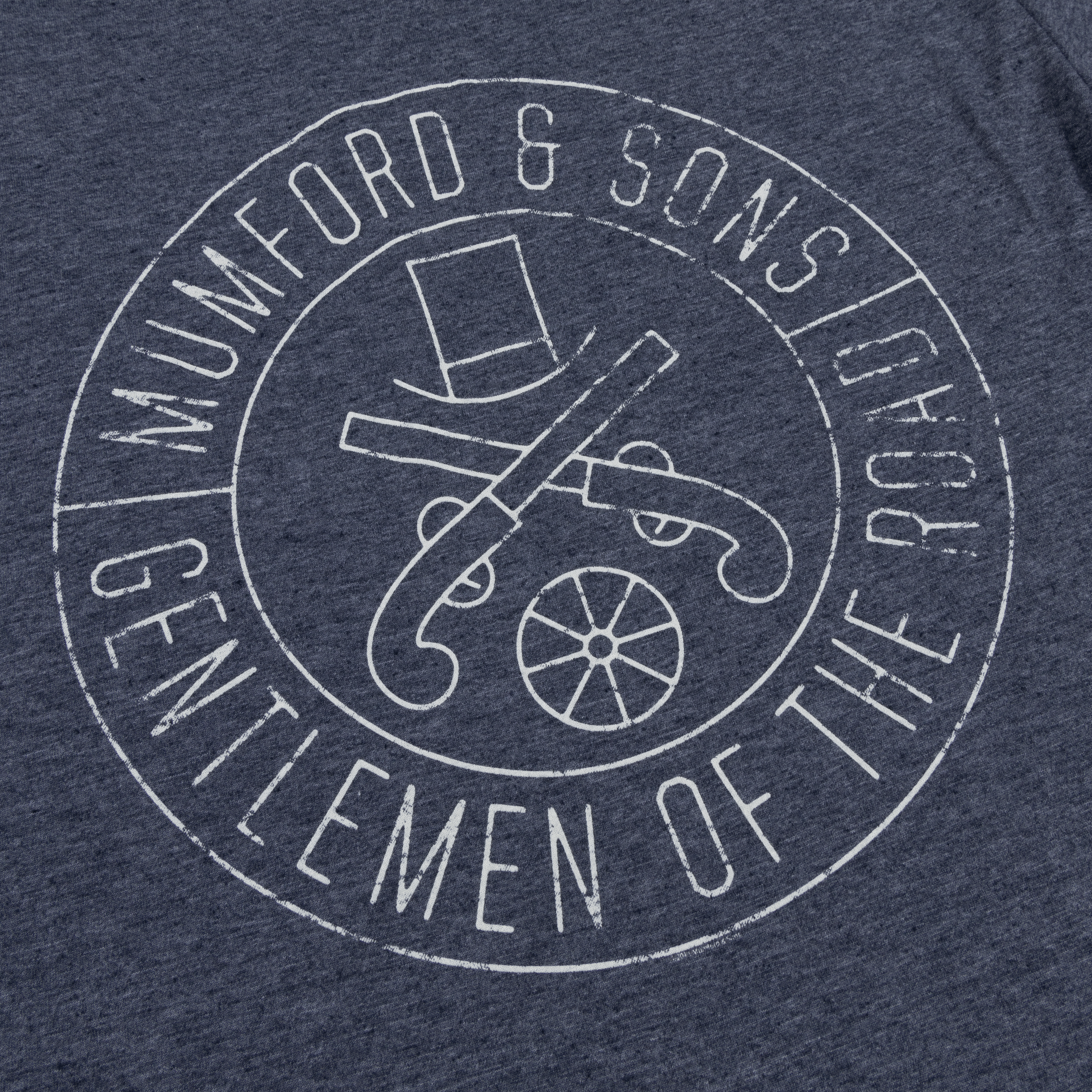 Mumford & Sons - Navy Gun Seal Logo Print T-shirt